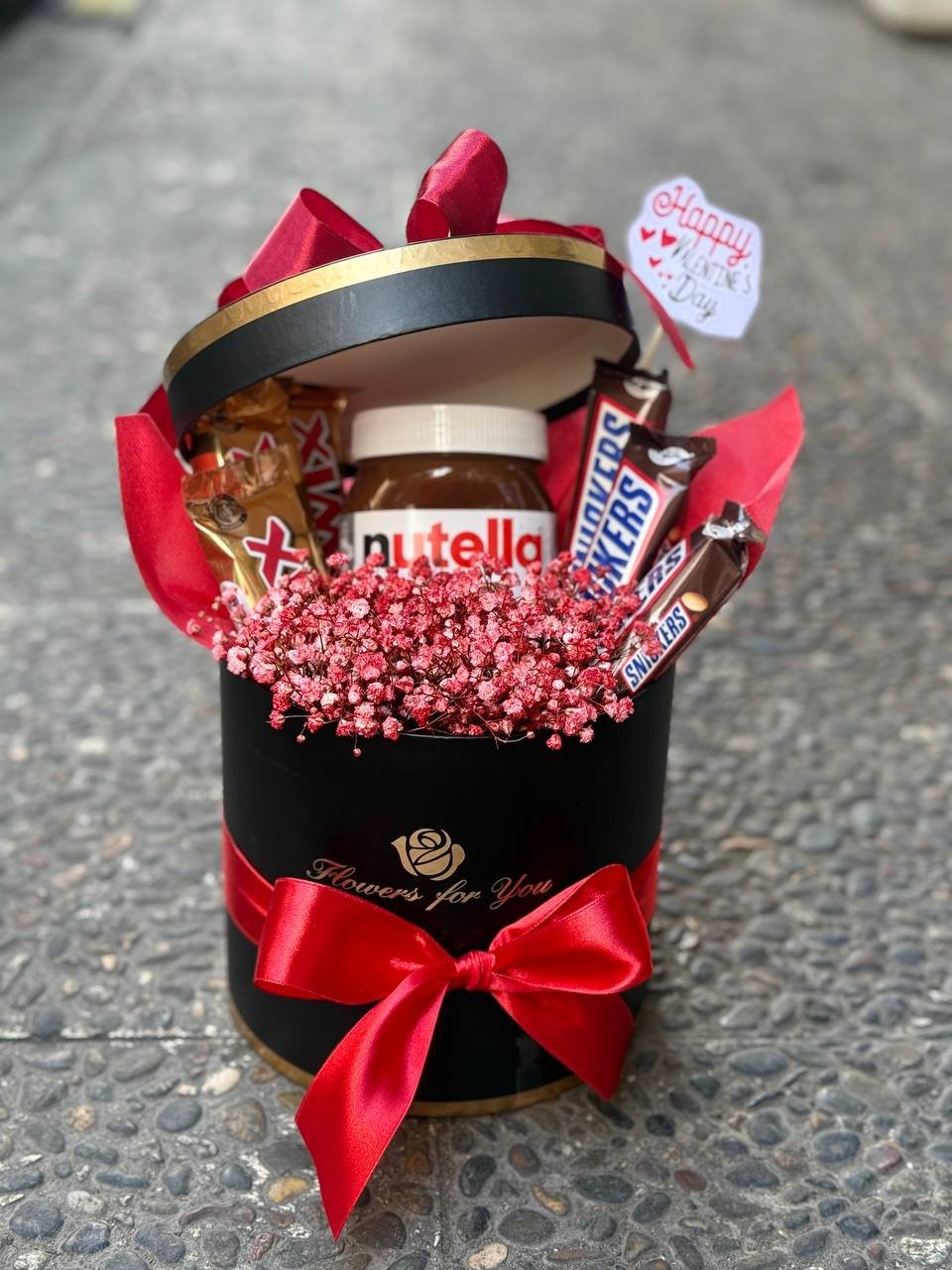 تنسيقة شوكولا و جبسوفيل احمر