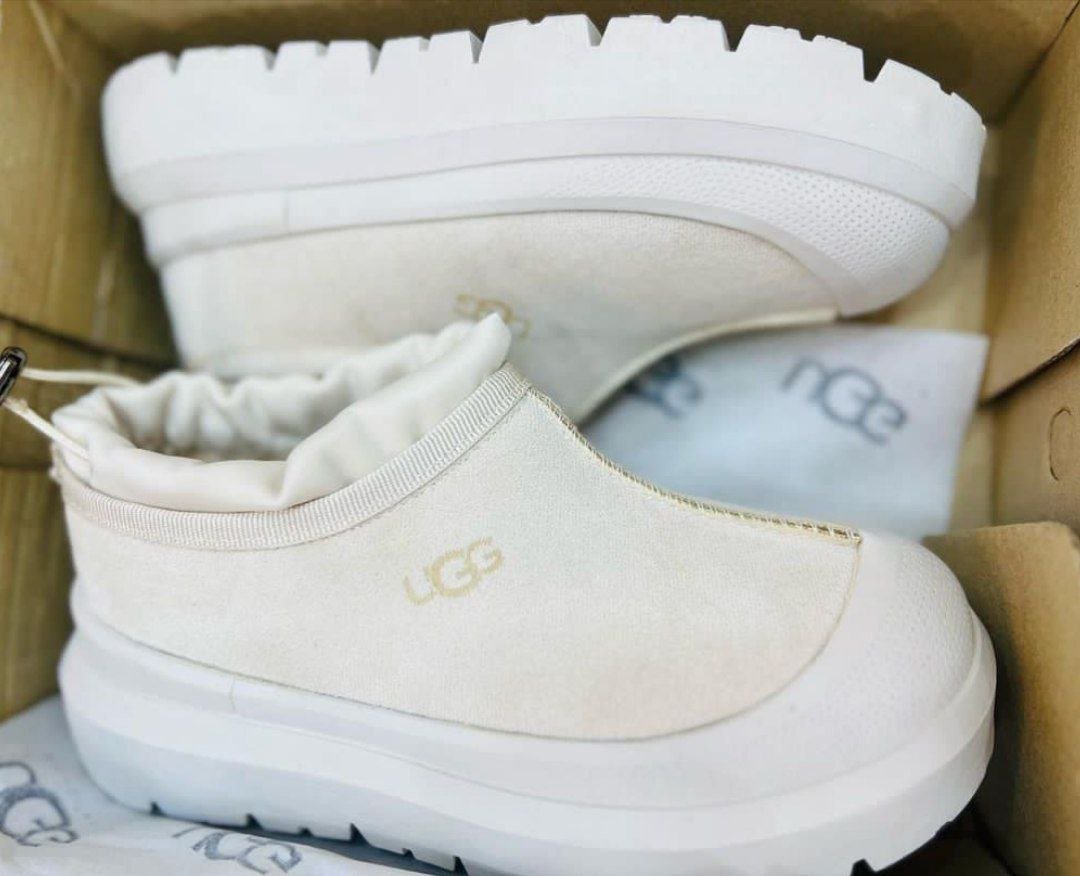 بوط UGG