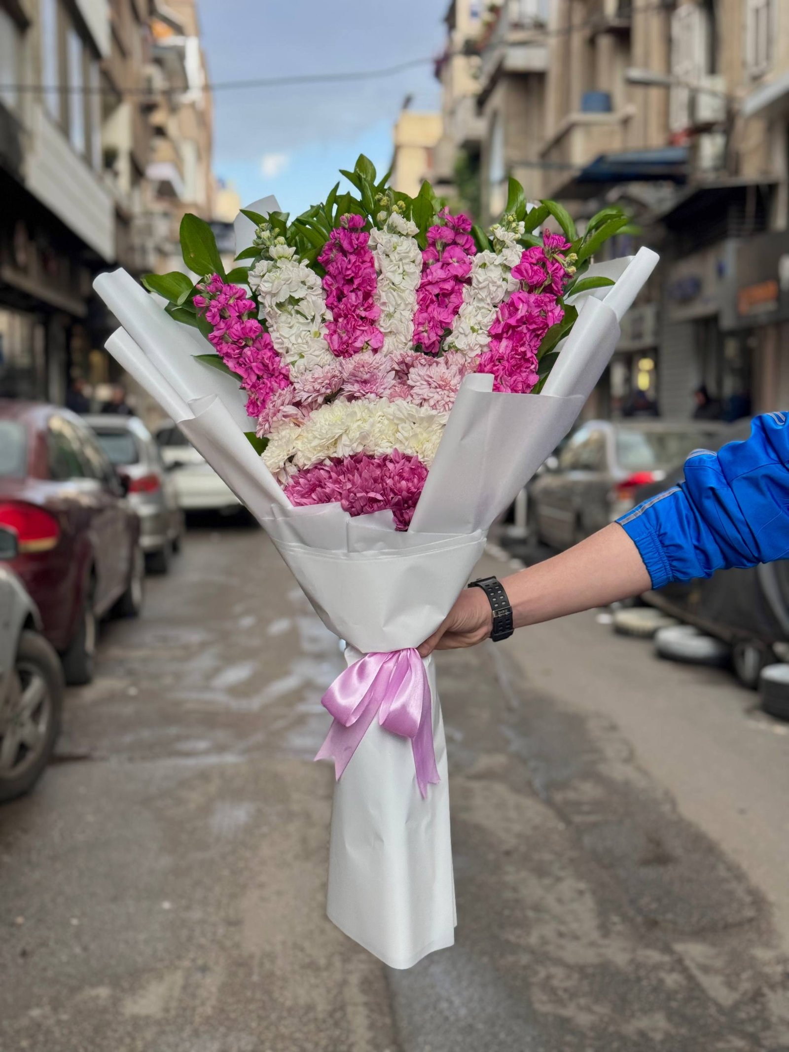 باقة ورد كريز و منتور