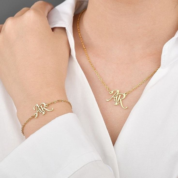 طقم اسوارة و طوق احرف مطلي دهب او فضة 7