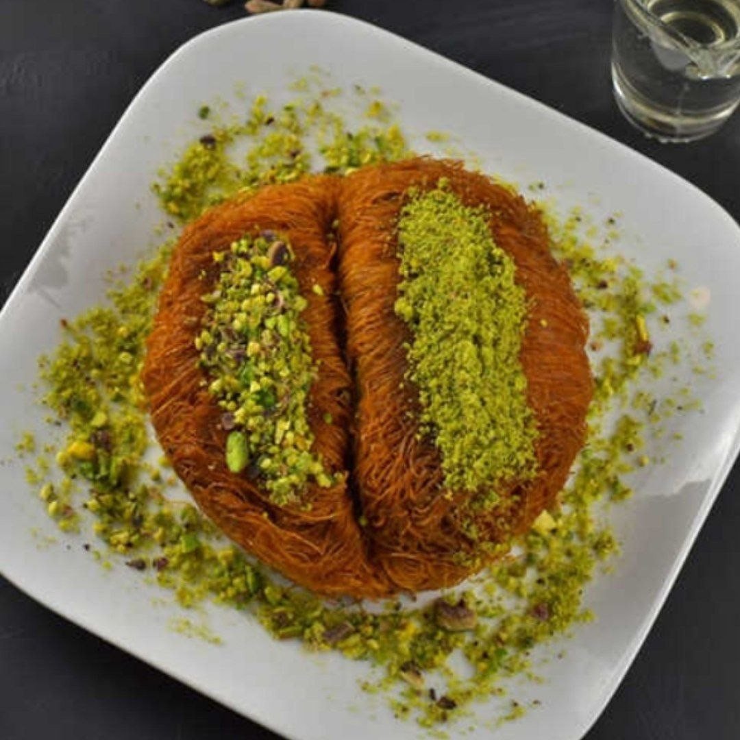 قطعة كنافة تركية